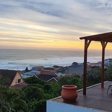 Beachview Guest Suites Port Elizabeth Bagian luar foto